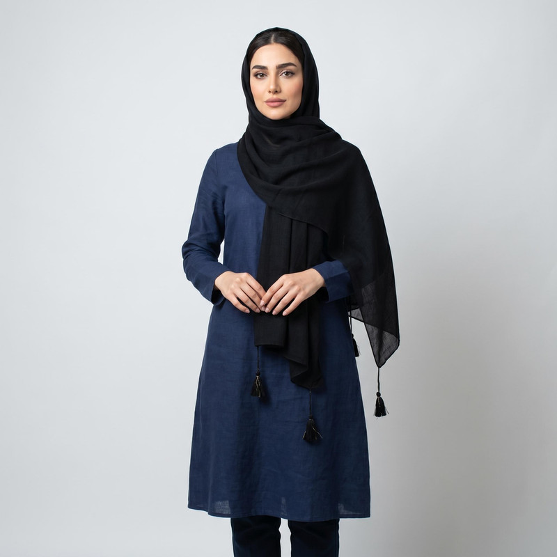 شال زنانه مدل  بهاری منگوله دار ساده b-2085