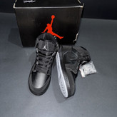 کفش پیاده روی مدل Air Jordan 1 Denim