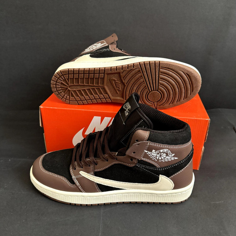 کفش پیاده روی مدل Air Jordan 1 Denim