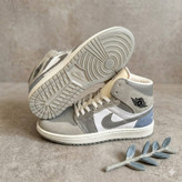 کفش پیاده روی مدل Air Jordan 1 Denim