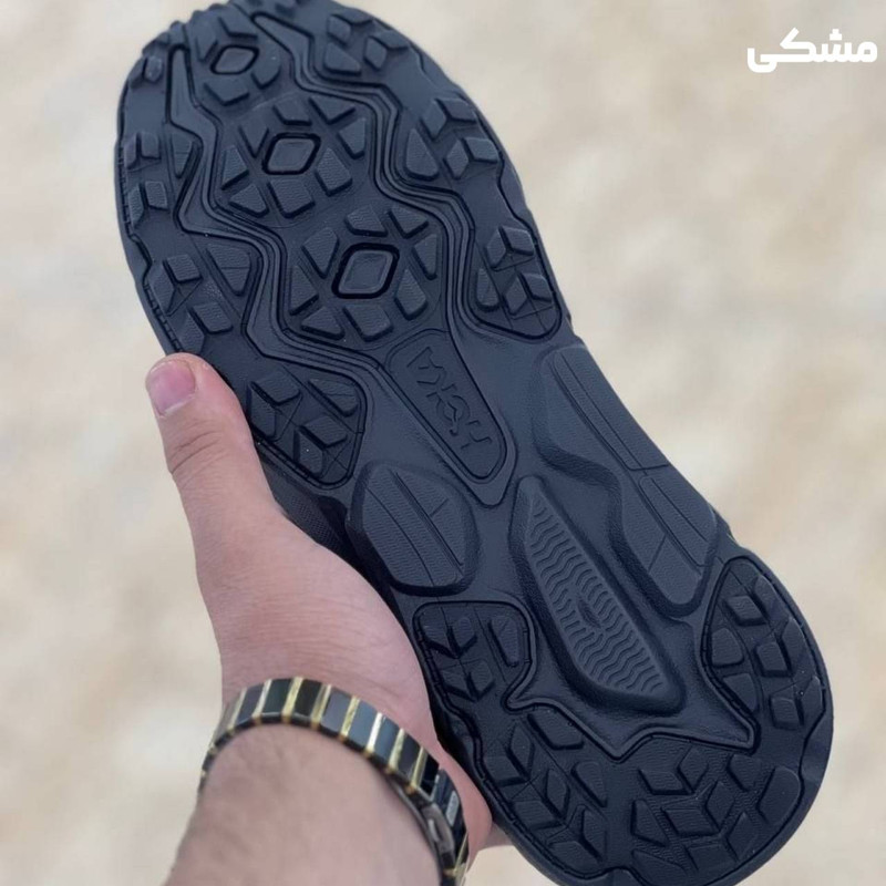 کفش پیاده روی مردانه هوکا مدل challenger gortex