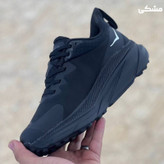 کفش پیاده روی مردانه هوکا مدل challenger gortex