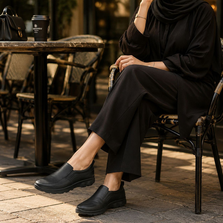 کفش طبی زنانه کروماکی مدل km185
