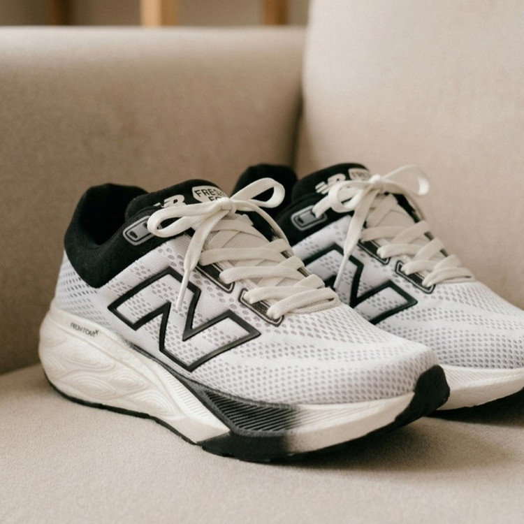 کفش رانینگ مدل NB 860