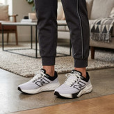کفش رانینگ مدل NB 860