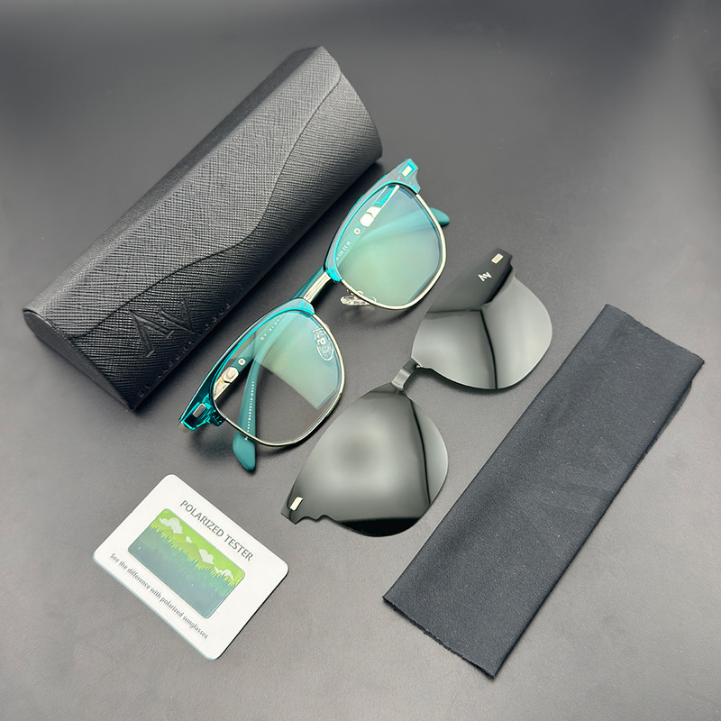 فریم عینک طبی آلبرت وگ مدل CG3202C658-P25 Polarized Double Switch