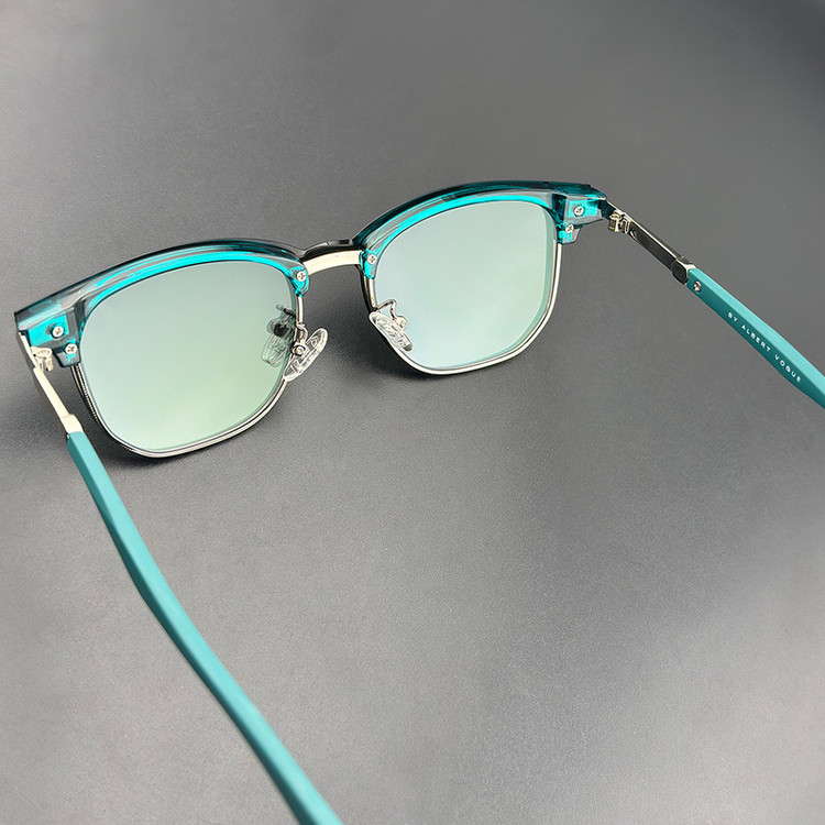 فریم عینک طبی آلبرت وگ مدل CG3202C658-P25 Polarized Double Switch