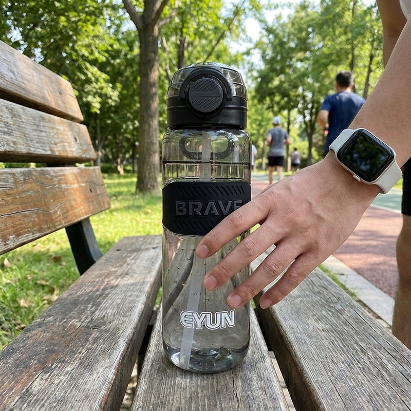 قمقمه ورزشی ایون مدل Brave کد 2025 گنجایش 1 لیتر