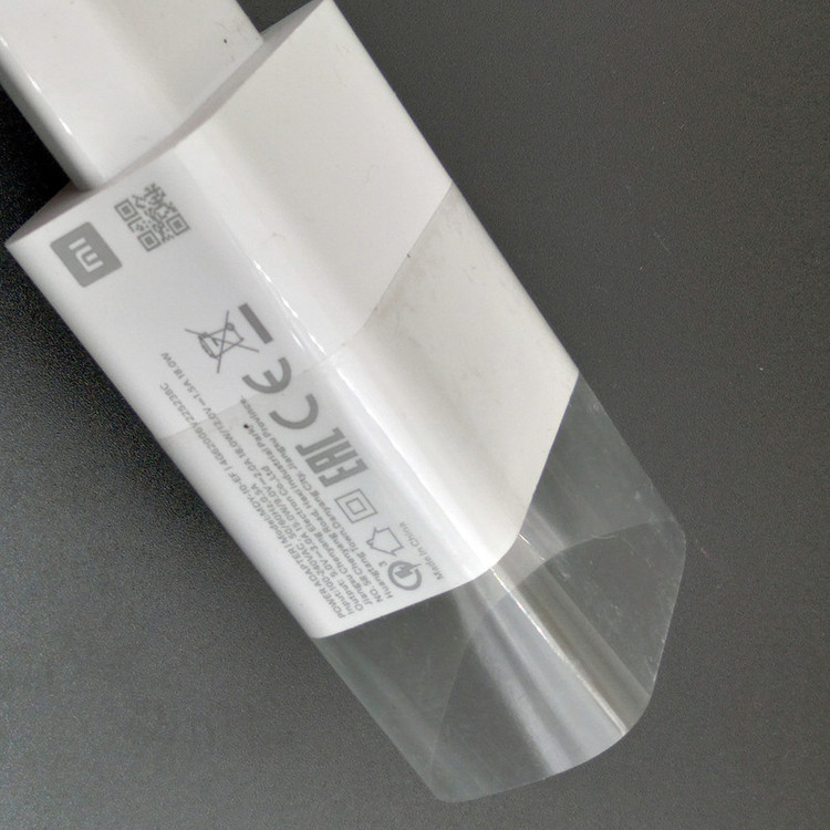 شارژر دیواری مدل MDY-10-EF/18W به همراه کابل تبدیل USB-C