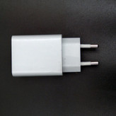 شارژر دیواری مدل MDY-10-EF/18W به همراه کابل تبدیل USB-C