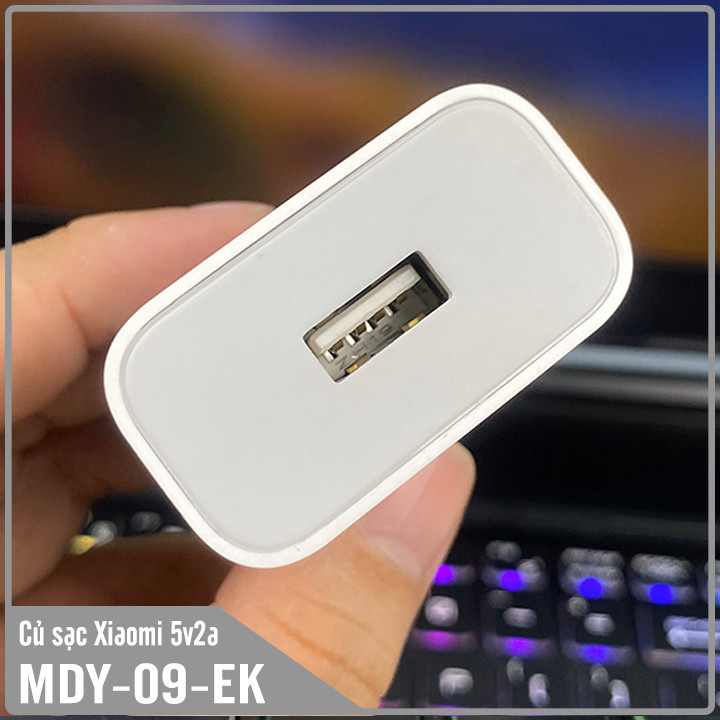شارژر دیواری مدل MDY-09-EK به همراه کابل تبدیل USB-C