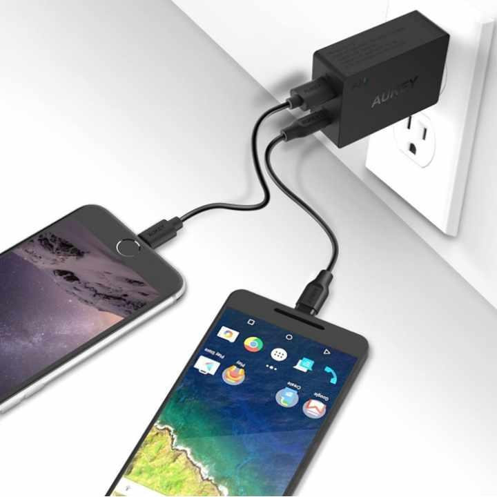 شارژر دیواری آکی مدل PA-Y2 به همراه کابل USB-C