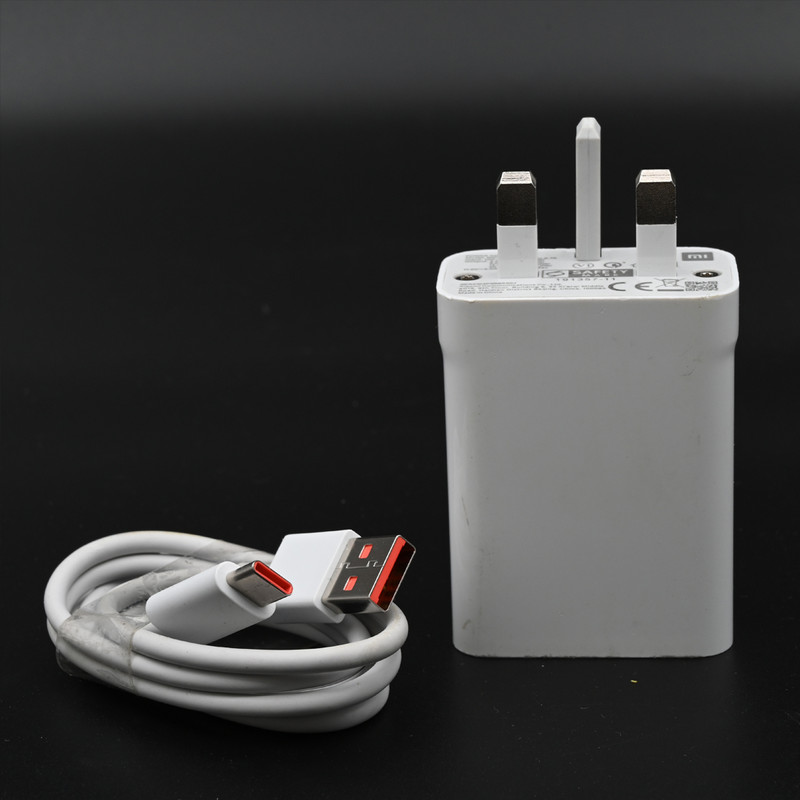 شارژر دیواری مدل MDY-11-EY 33Wfast به همراه کابل تبدیل USB-C