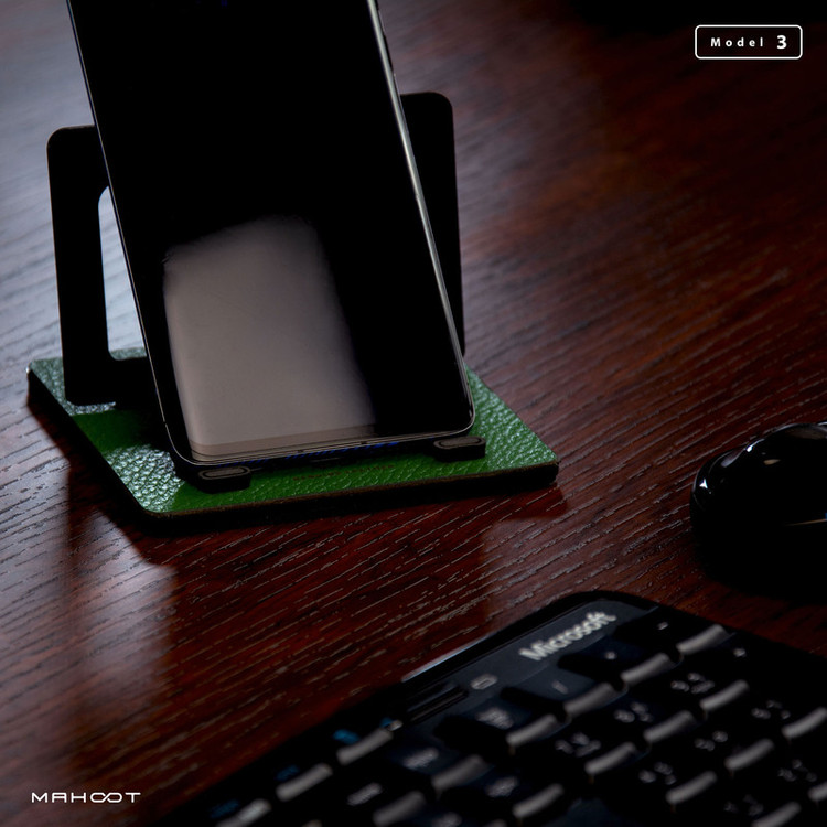 نگهدارنده گوشی موبایل ماهوت مدل MODEL 3_Green-Leather
