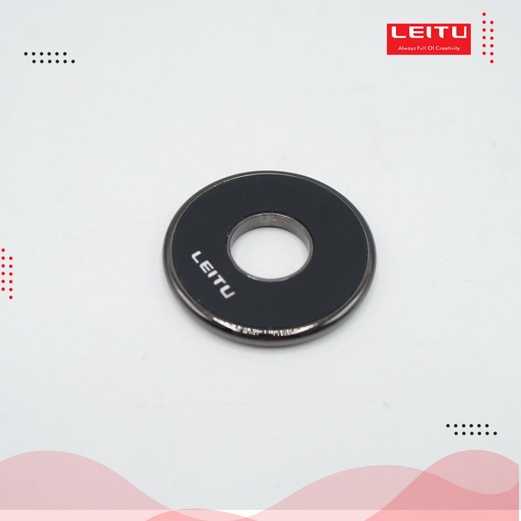 پایه نگهدارنده گوشی موبایل و تبلت لیتو مدل LR-32