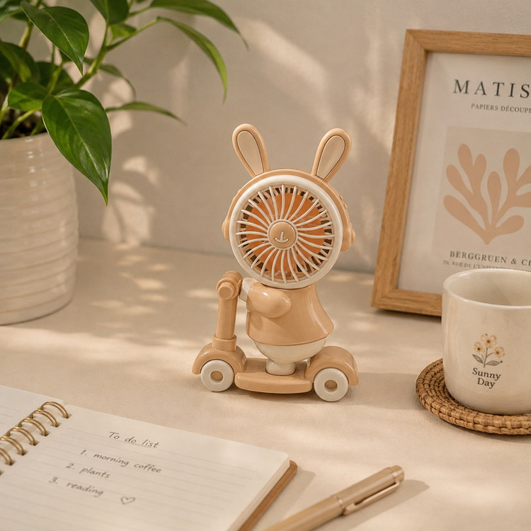 پنکه رومیزی شارژی مدل خرگوش اسکوتری با مداد تراش چراغ دار کد Bunny Ride USB
